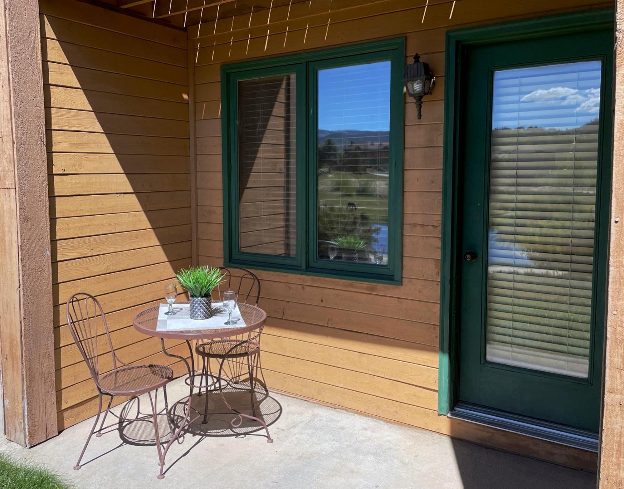 Appartement Relax, Adventure, Views, Amenities+Memories à Granby Extérieur photo