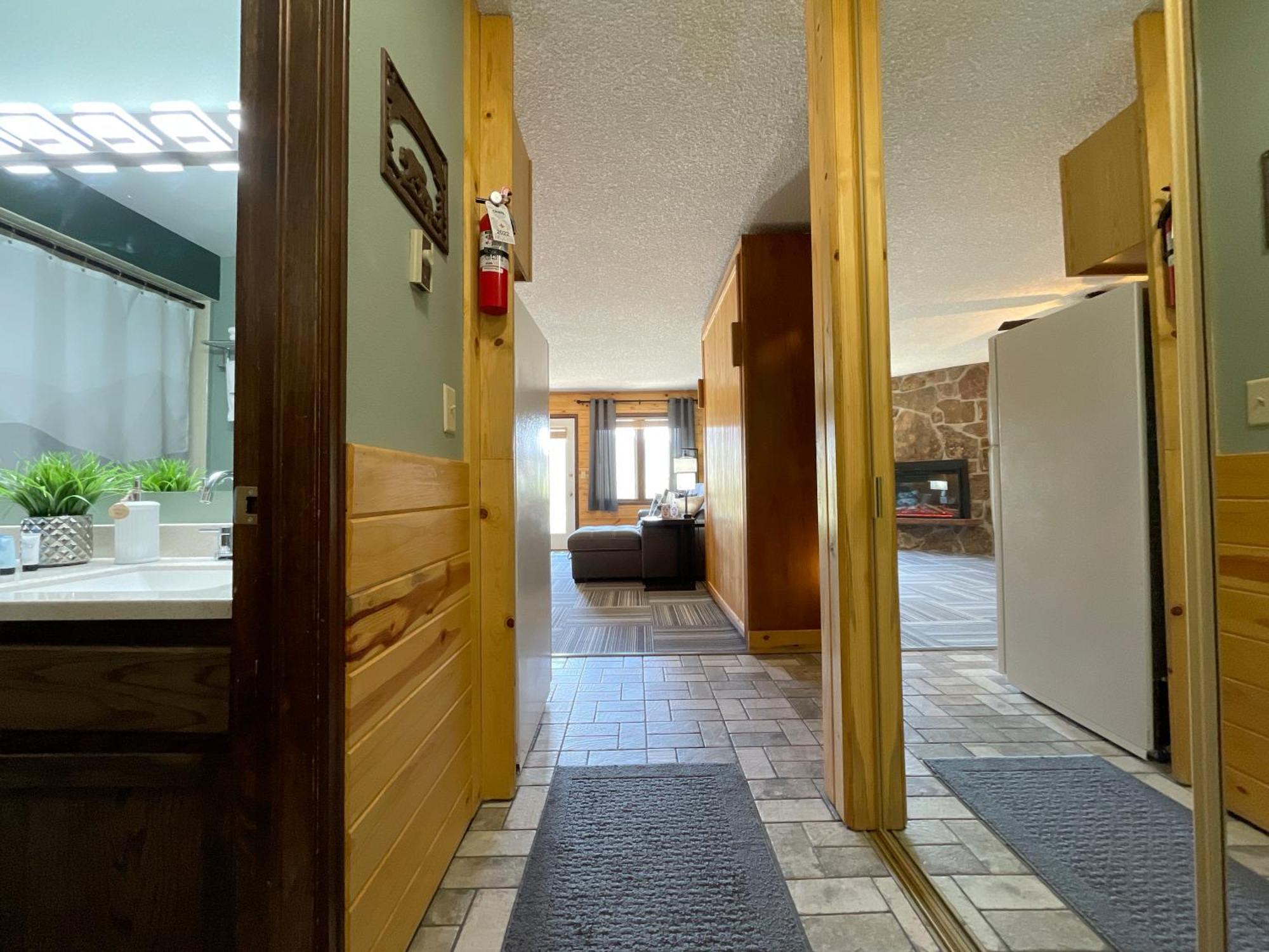 Appartement Relax, Adventure, Views, Amenities+Memories à Granby Extérieur photo